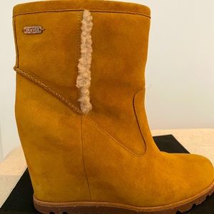 Women's UGG Wedge Heel Boots